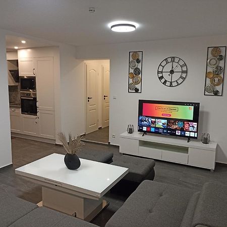 Ebs Paradies Rheinhausen Luaran gambar