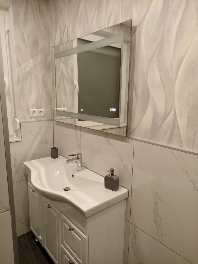 Ebs Paradies Rheinhausen Luaran gambar