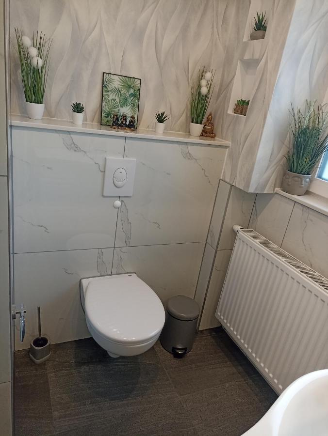 Ebs Paradies Rheinhausen Luaran gambar